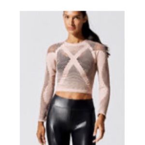 Long sleeve crop top